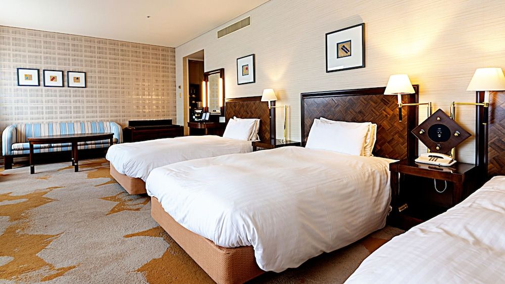 Triple Room, Non Smoking (40 sqm) (More than 16 Floor)