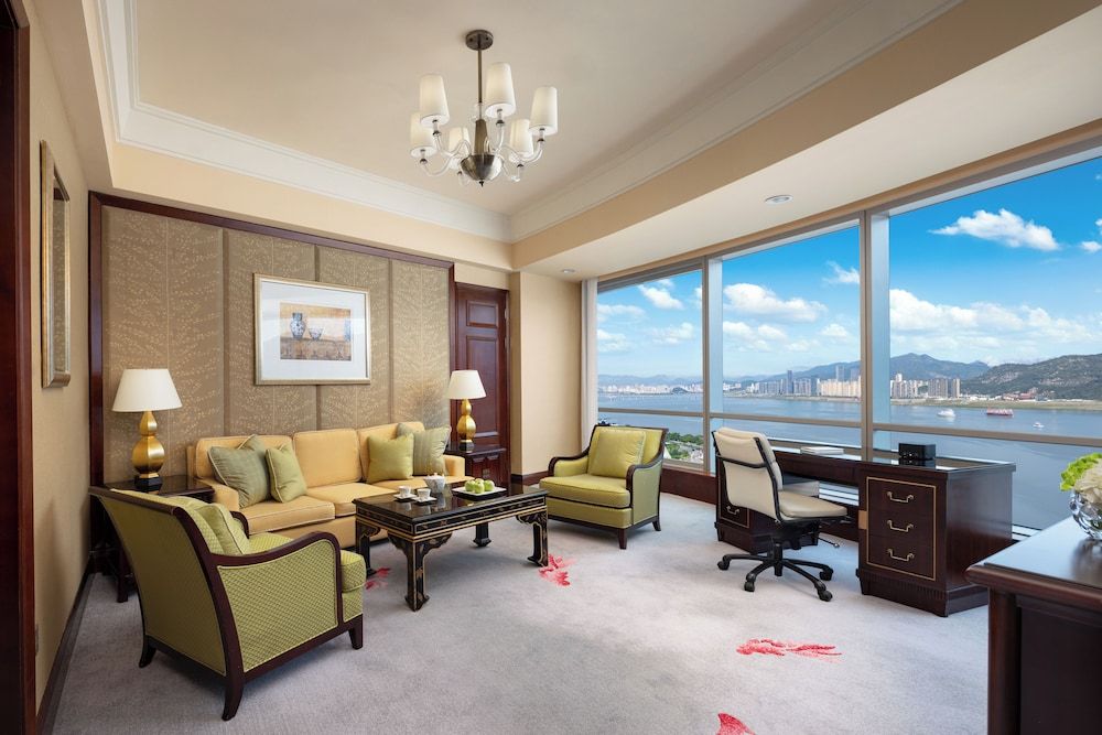 Executive Suite, 1 King Bed