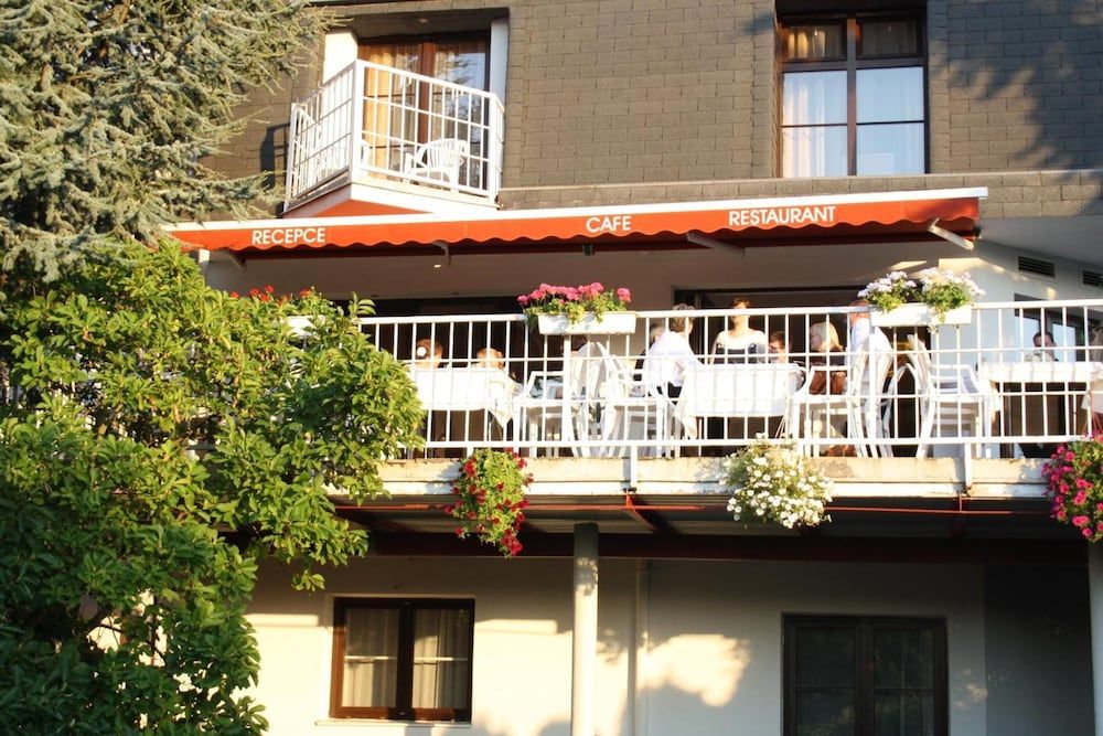 undefined Hotel Monica 3