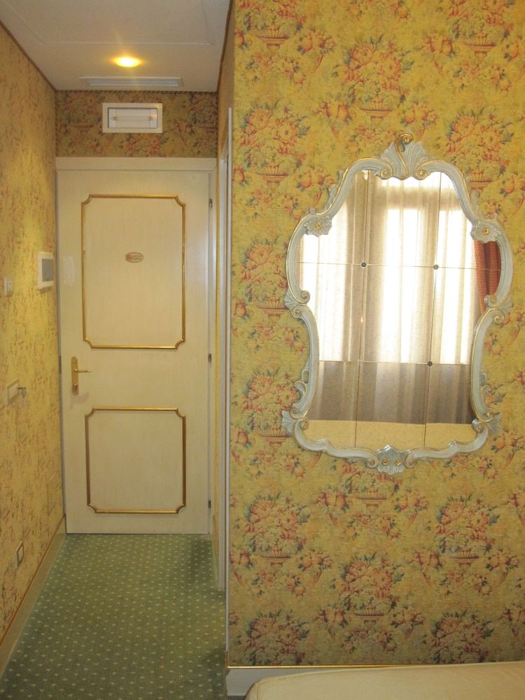 Locanda Ca' Del Brocchi Economy Double or Twin Room 7