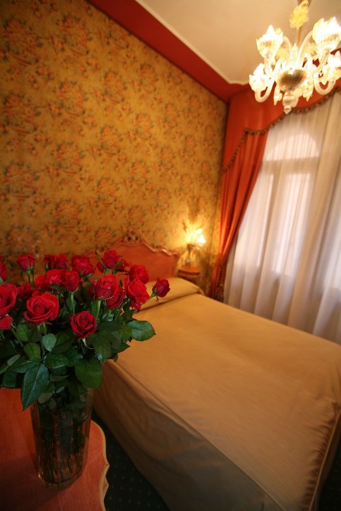 Locanda Ca' Del Brocchi Economy Double or Twin Room 3