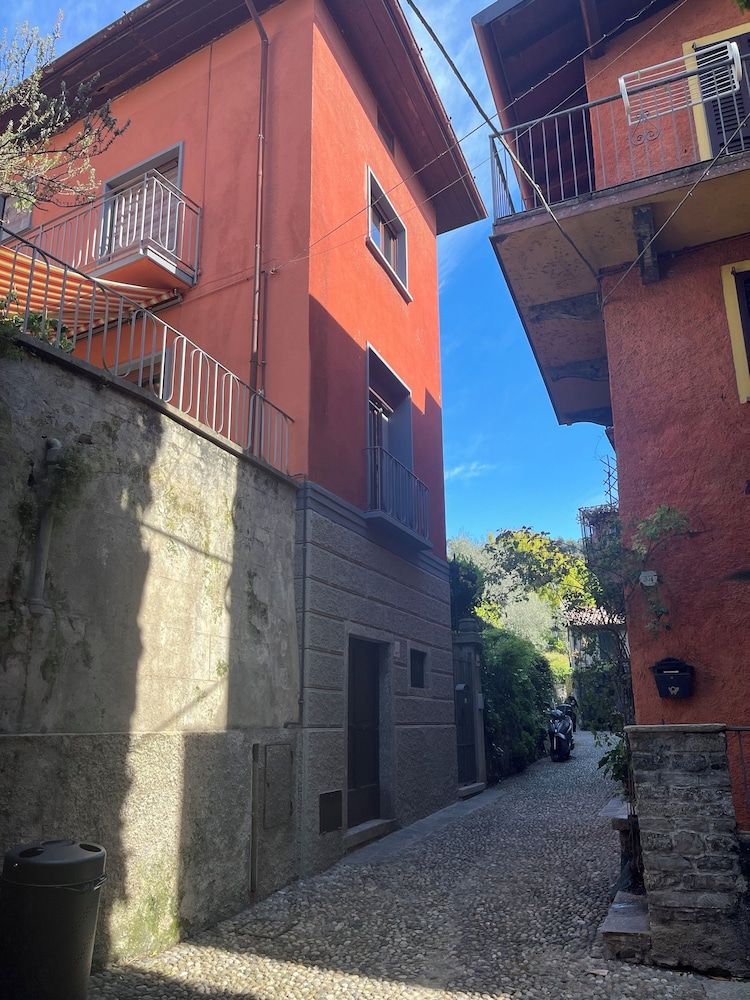 Miralago B&B and Apartments