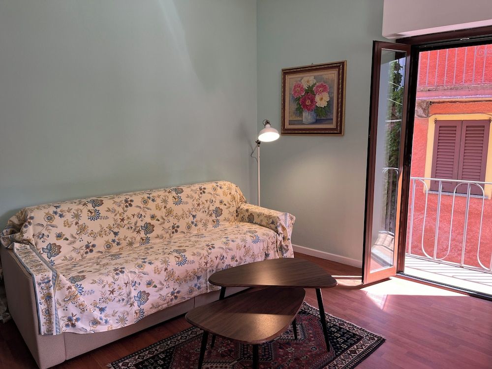 Miralago B&B and Apartments Traditional House 10