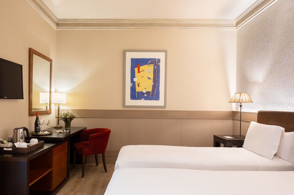 undefined Duquesa de Cardona Hotel 4 Sup by Duquessa Hotel Collection 8