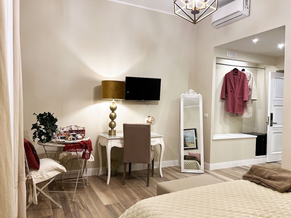 Domus Deorum Deluxe Deluxe Room 5