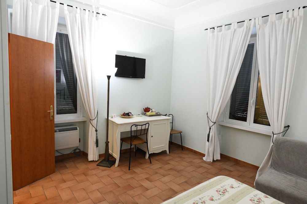 Buonanotte Roma Double Room (Verde) 11