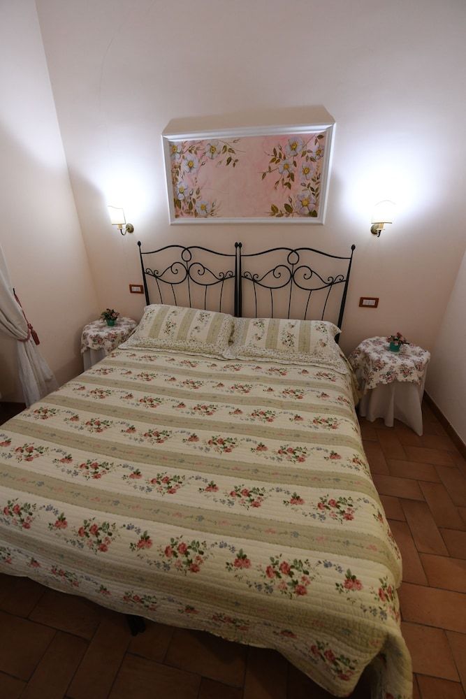 undefined Buonanotte Roma 9