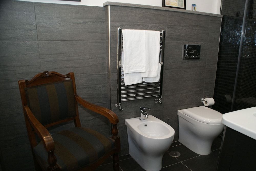 Landlord in Trastevere Junior Suite 2