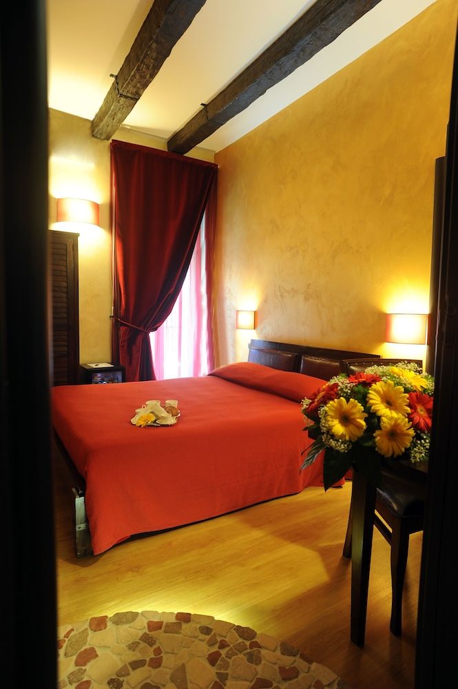 Double Room Single Use, Non Smoking, Private Bathroom