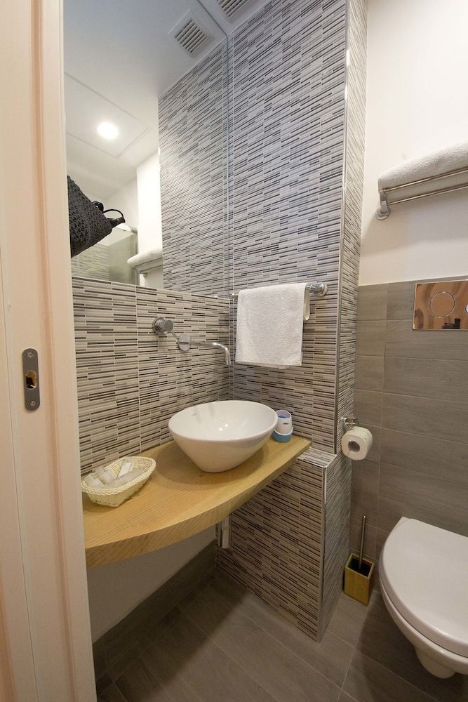 NicaDomus B&B Standard Double or Twin Room, 1 Bedroom, Balcony, City View 8