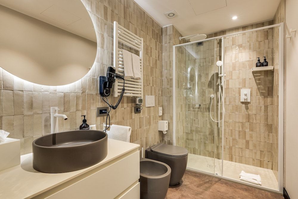 Gasometer Urban Suites Design Apartment ( in a separated building far 100 mt from the main one) 13