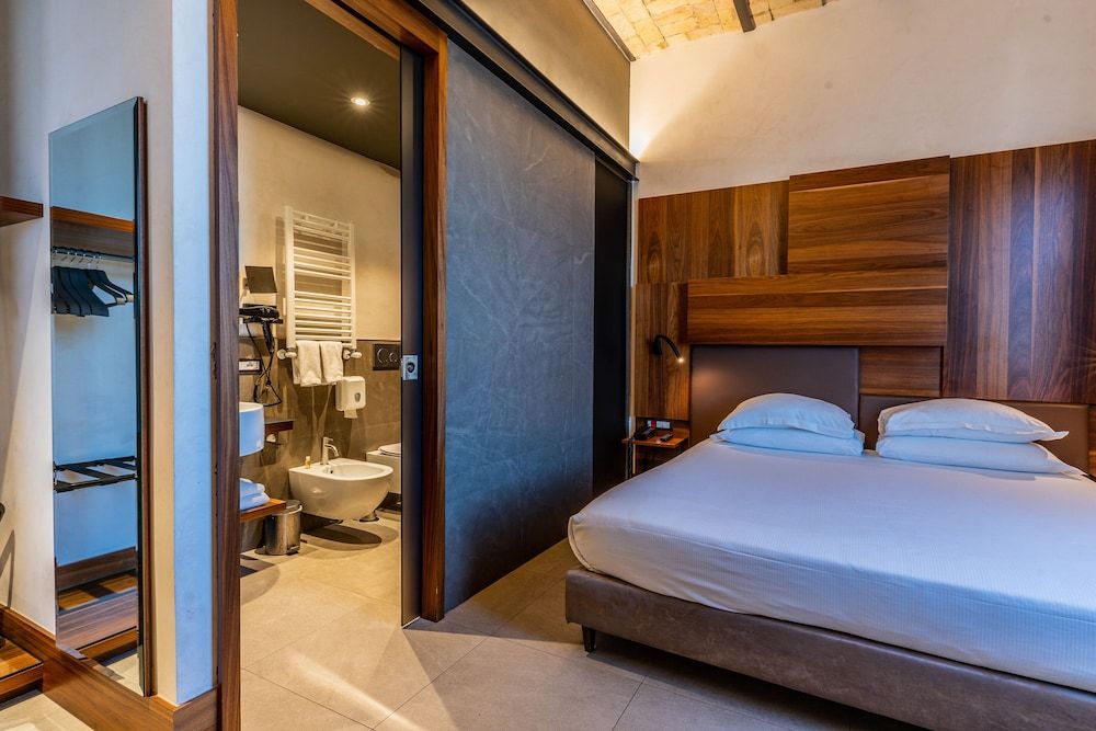 undefined Gasometer Urban Suites 2