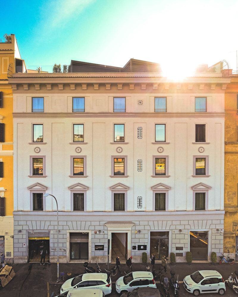 undefined Gasometer Urban Suites 7