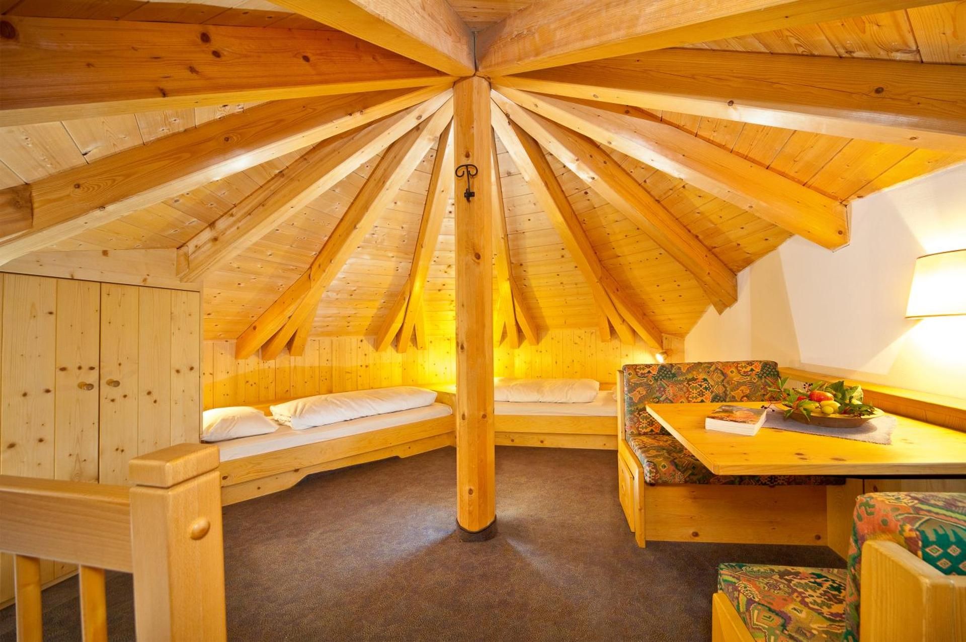 Economy Family Room