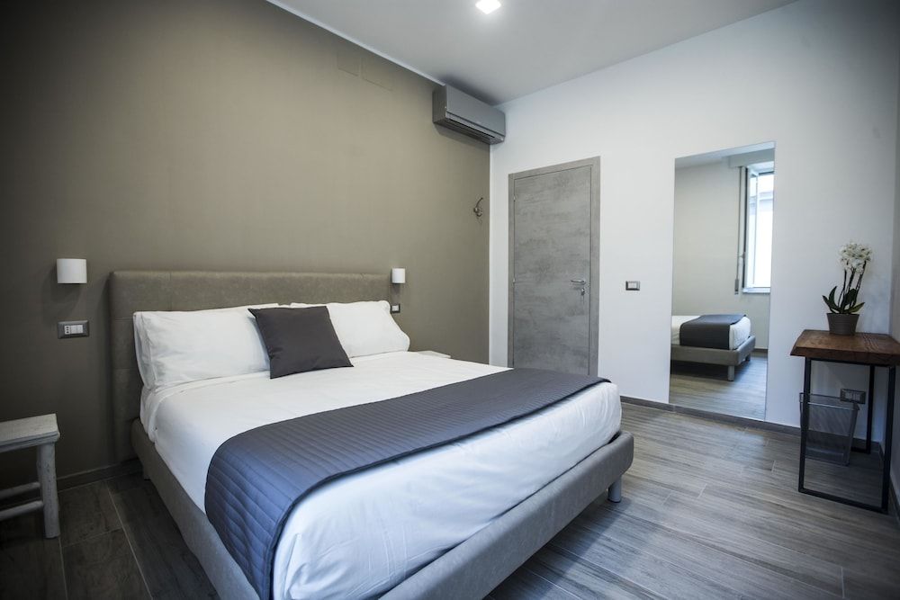 undefined B&B GB Napoli Central Station 10