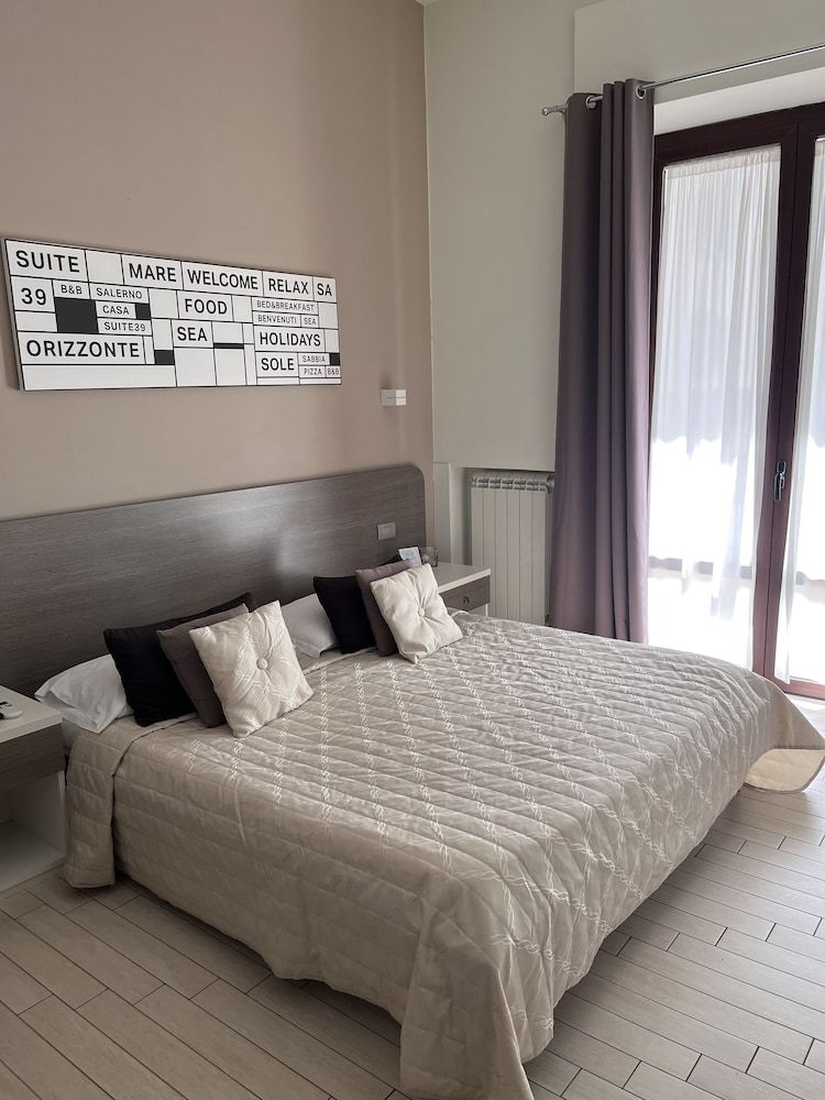 Suite 39 Guest House