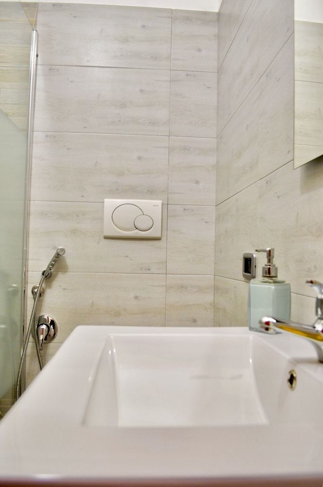 Guest House Maria Romantic Quadruple Room, Private Bathroom (camera 3) 17