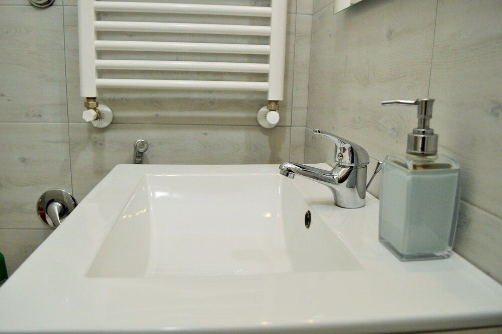 Guest House Maria Deluxe Quadruple Room, Private Bathroom (Camera 2) 7