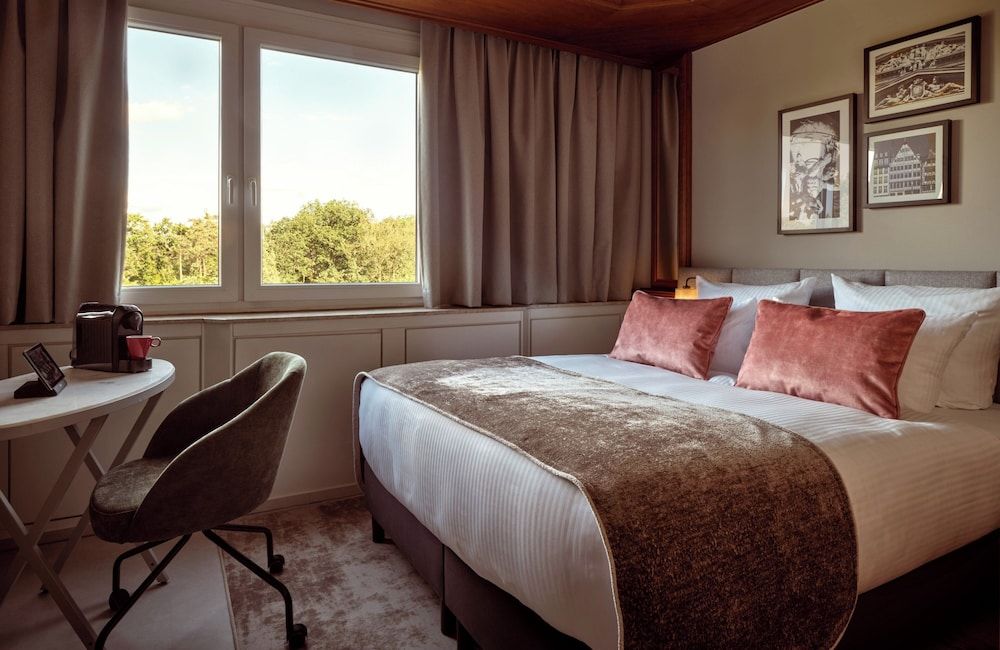 undefined Leonardo Frankfurt City South