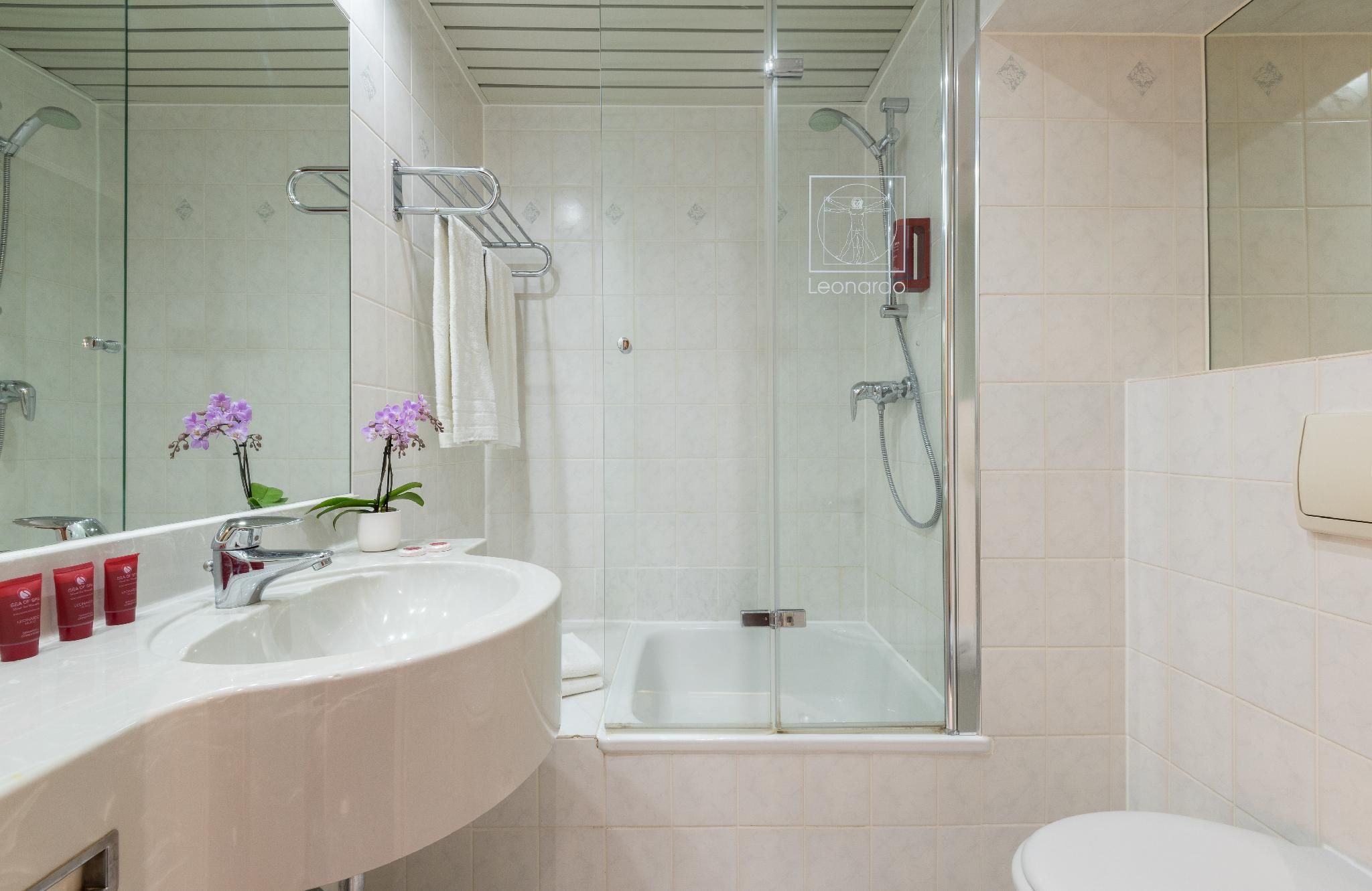 Leonardo Frankfurt City South Comfort Double Room 2