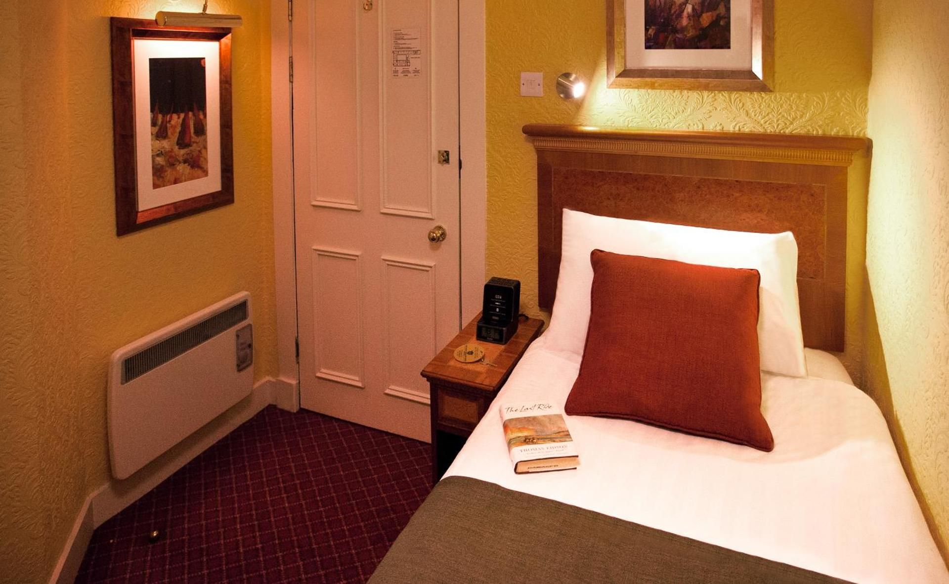 undefined The Royal Highland Hotel 10