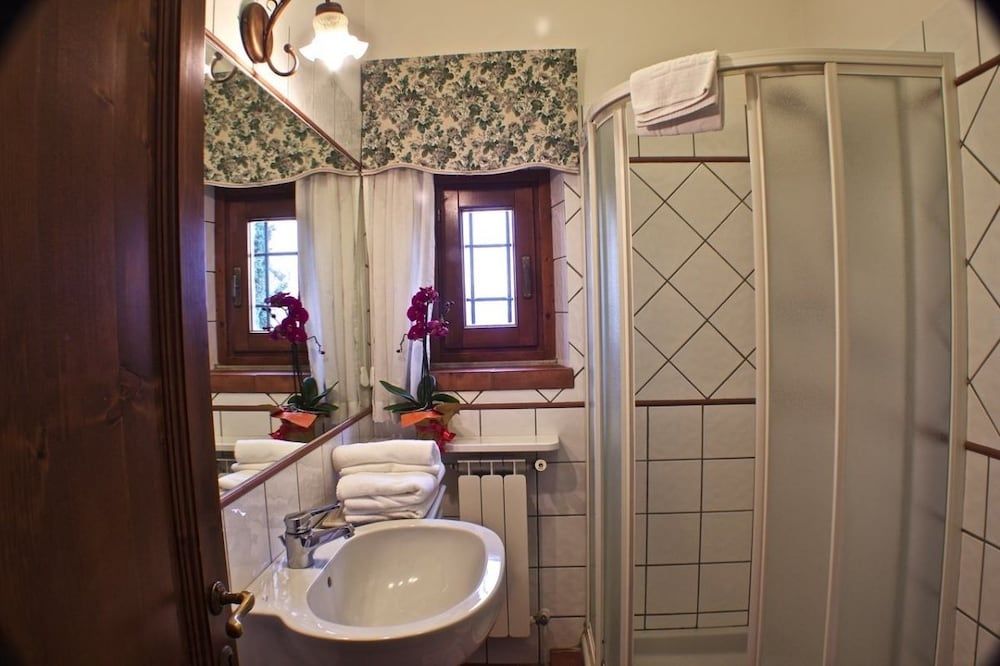 Podere dell'Anselmo Double or Twin Room (Florindo) 2