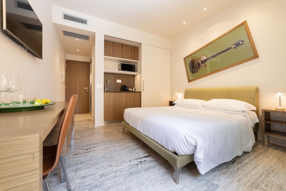 undefined Le stanze degli amidei 2