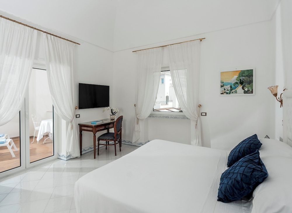 Grand Hotel Quisisana Superior Double Room, City View 2