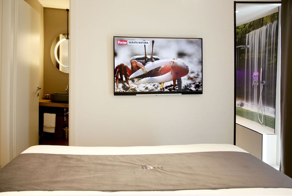 Meg Lifestyle Hotel Junior Suite, 1 Queen Bed, Terrace 6