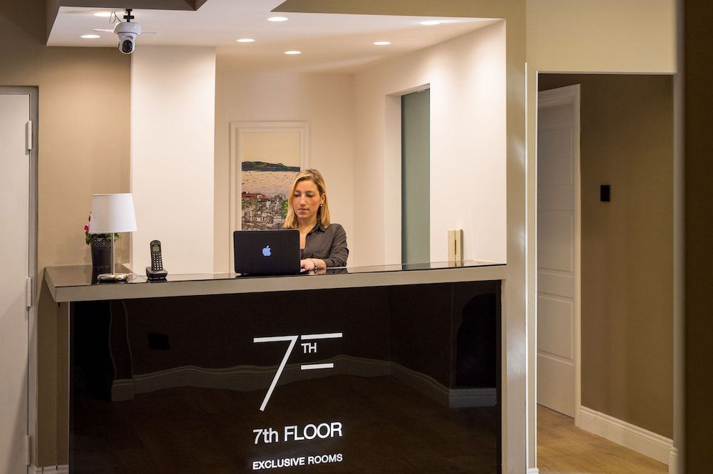 undefined 7th Floor Suite