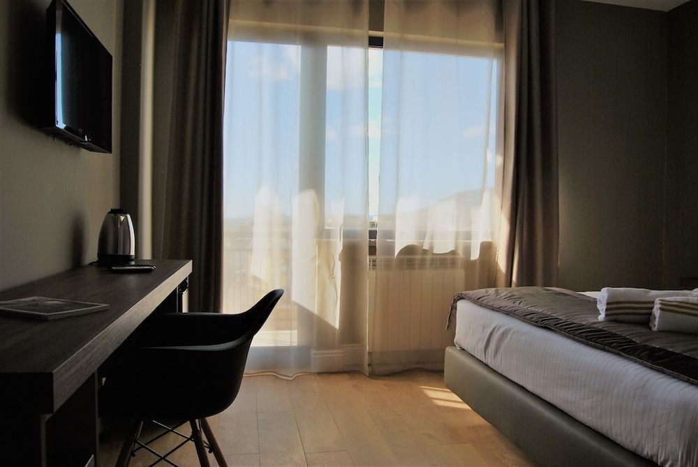 7th Floor Suite Standard Double Room, Balcony 19