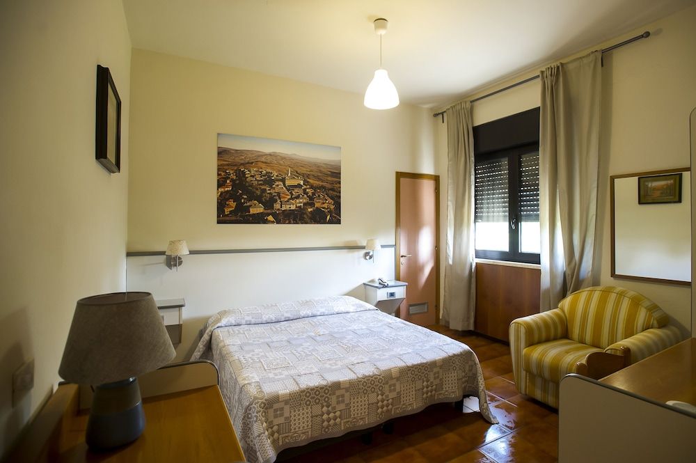 Hotel Ai Tufi Classic Double or Twin Room 8