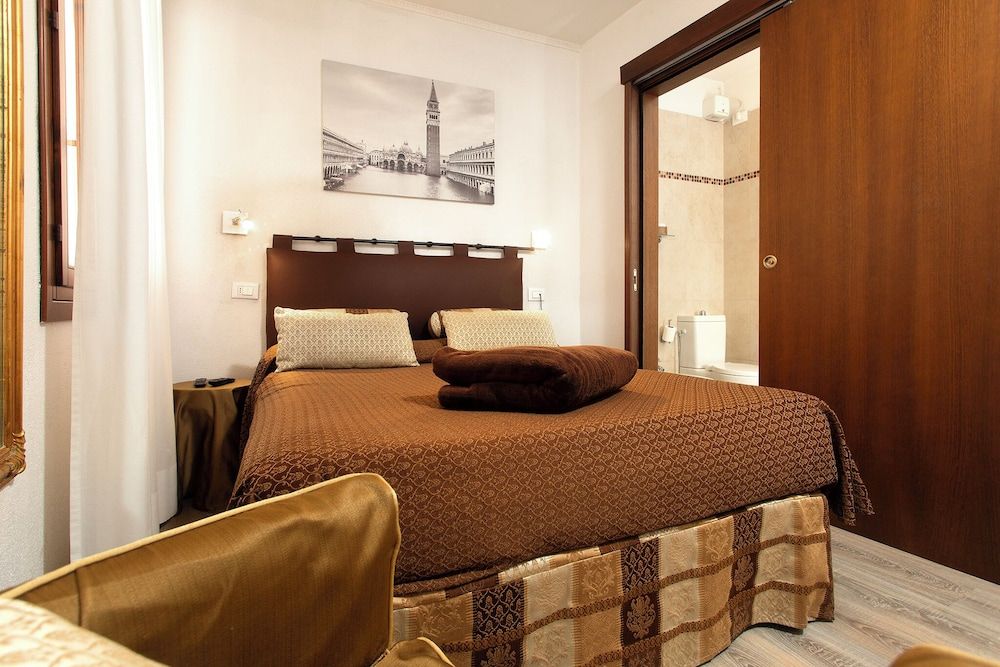 Albergo Marin Double or Twin Room 11