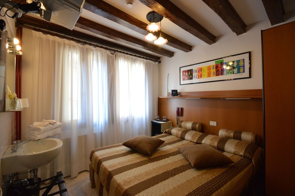 undefined Albergo Marin 5