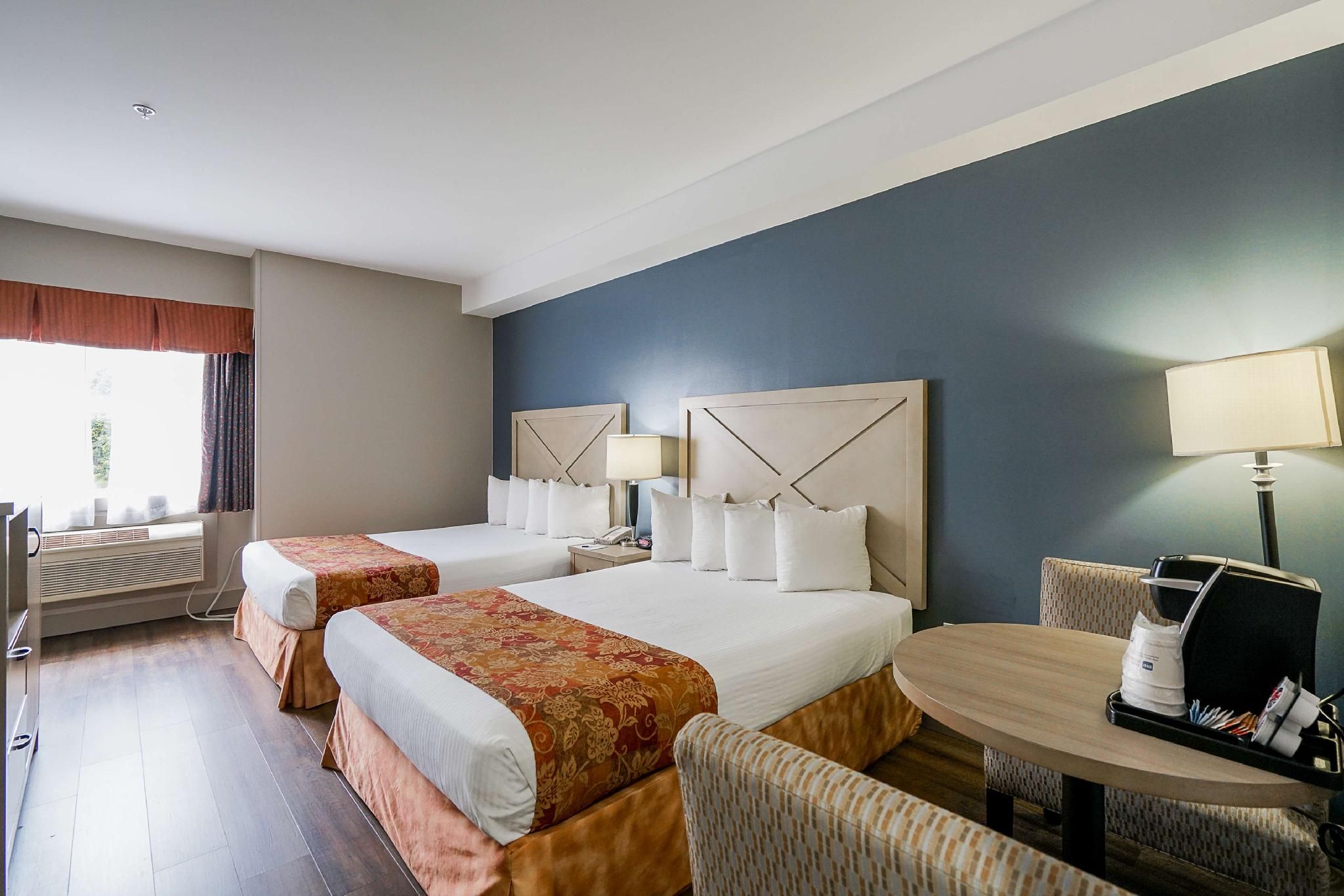 2 queen beds, nonsmoking