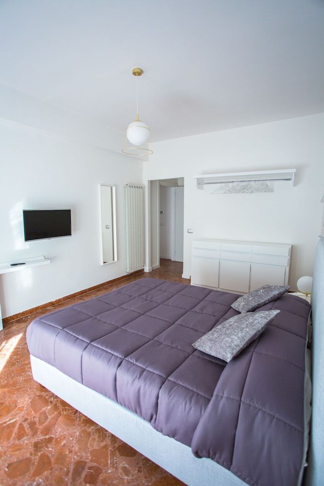 Deluxe Room, Balcony