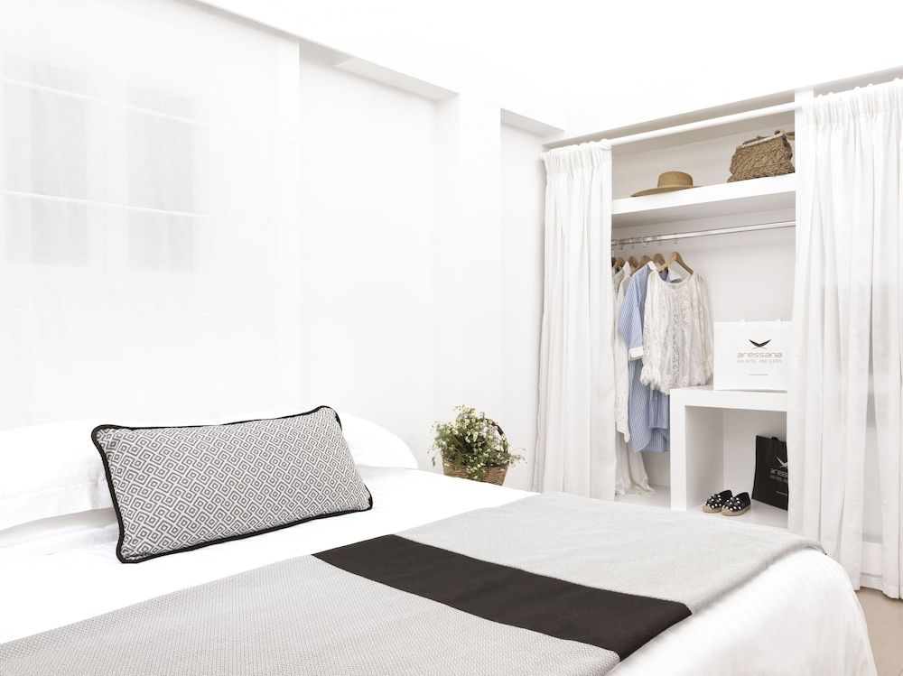 undefined Aressana Spa Hotel and Suites 9