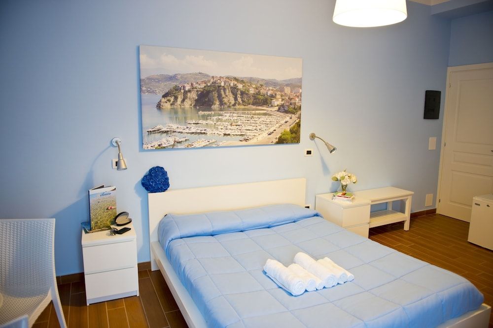 I Delfini Comfort Suite, 1 Bedroom, Fireplace 5