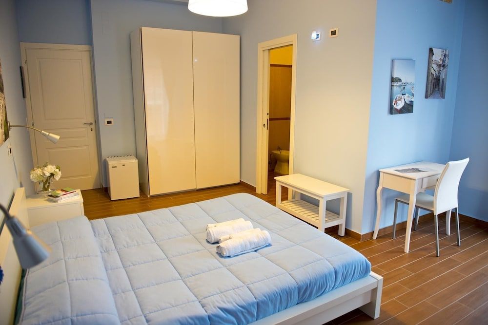 I Delfini Comfort Suite, 1 Bedroom, Fireplace 17