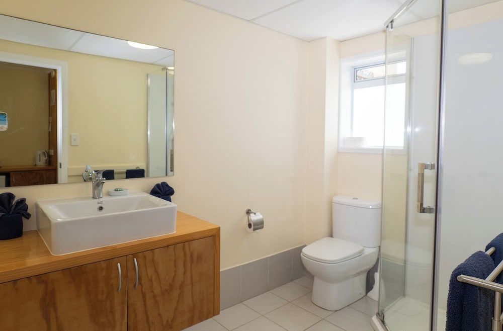 Club Raro Resort – Adults Only Tamure Room 8