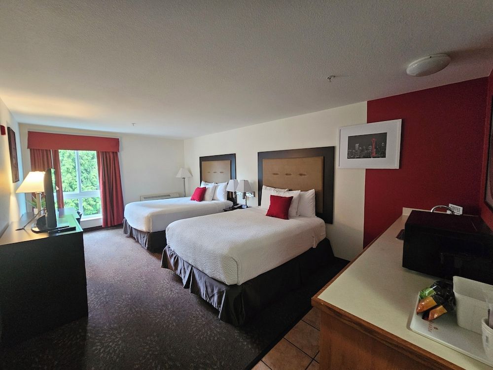 Deluxe Room, 2 Queen Beds, Non Smoking