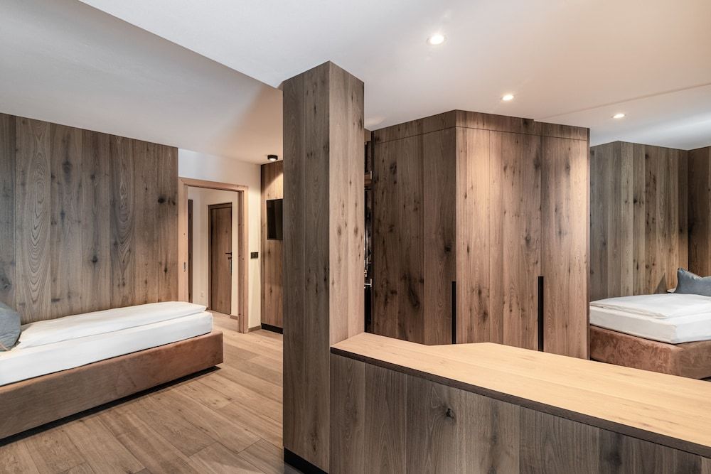 Linder Cycling Hotel Classic Twin Room