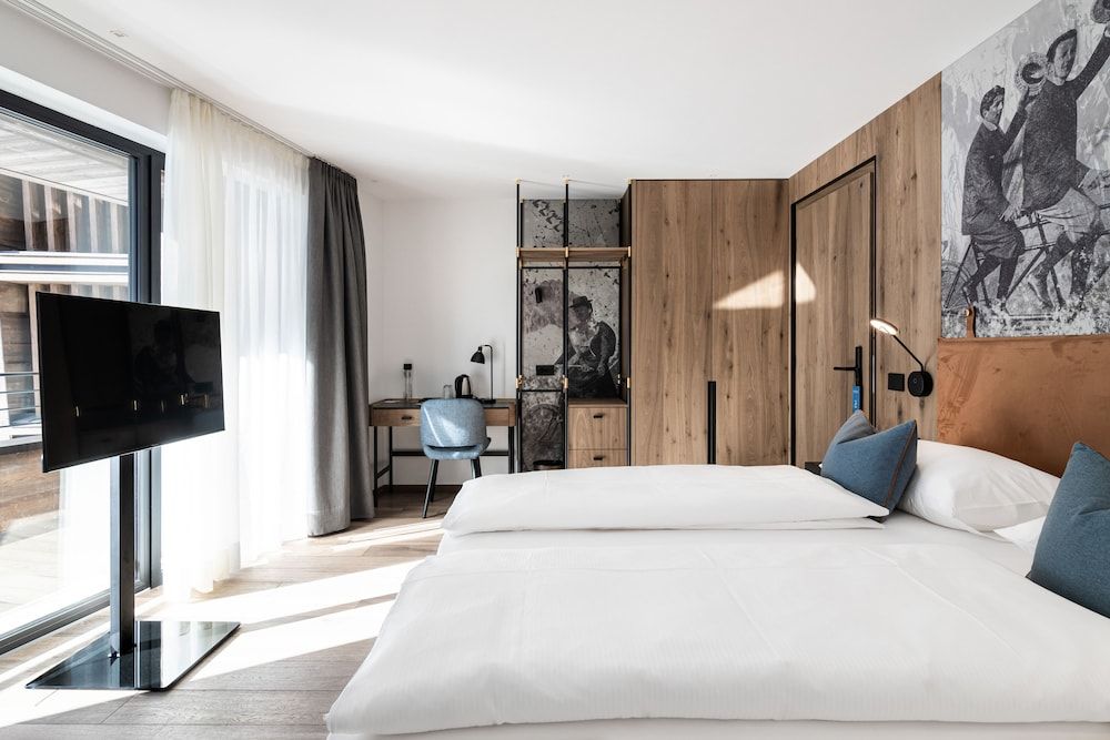 Linder Cycling Hotel Deluxe Double Room