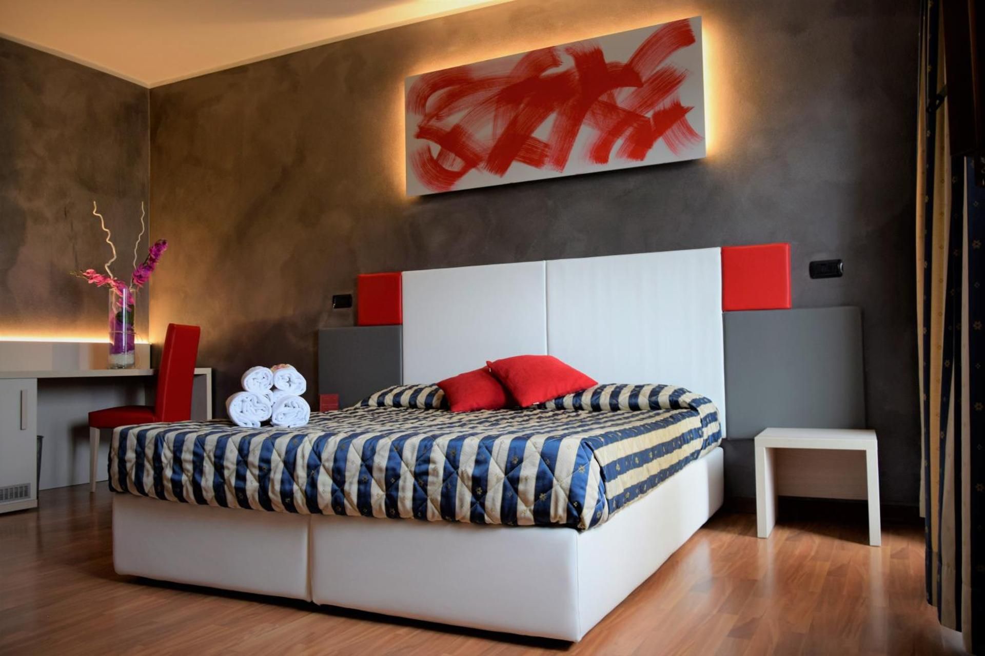 Comfort Double or Twin Room