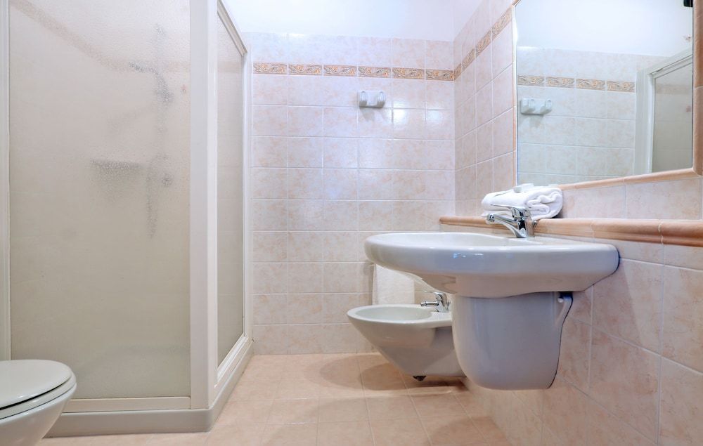 Basic Single Room