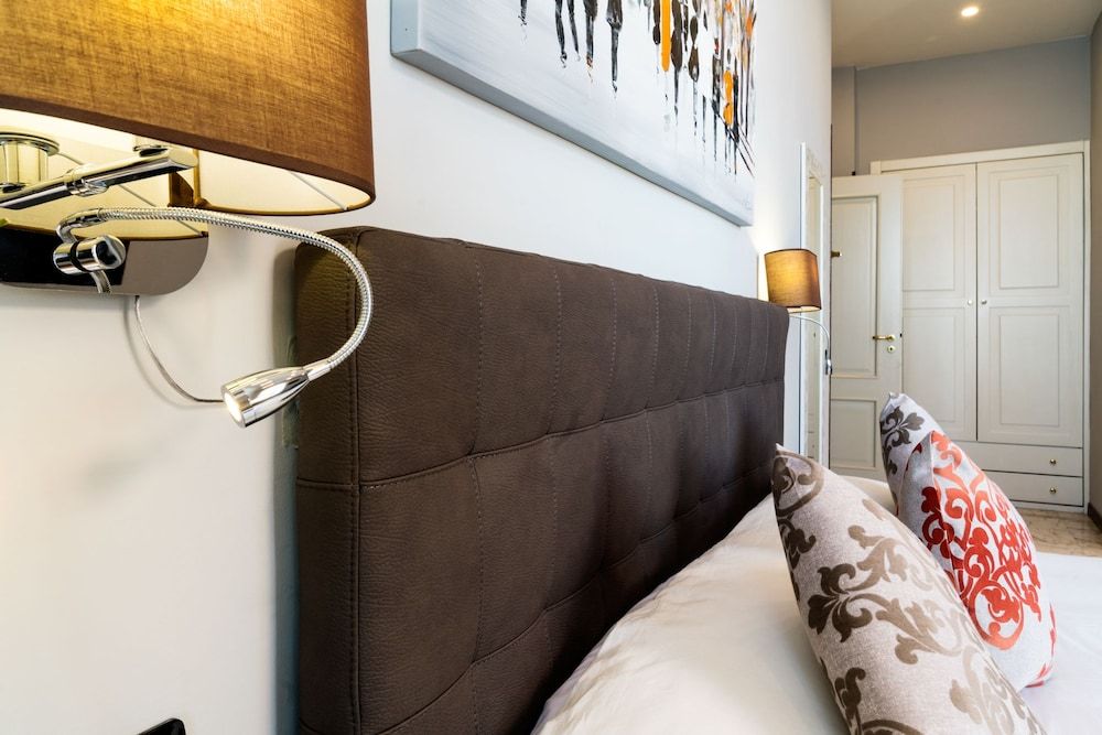 Seaside Caracciolo Deluxe Double Room, Private Bathroom, Bay View