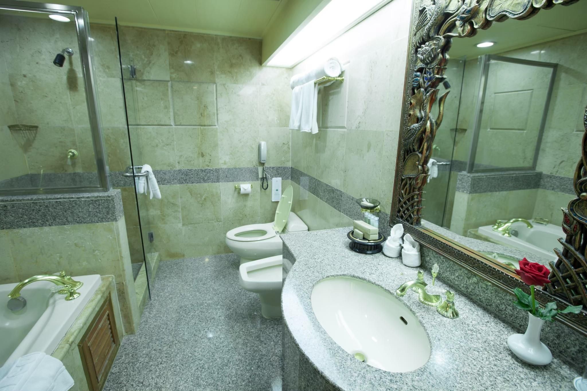 Grand Executive Suite