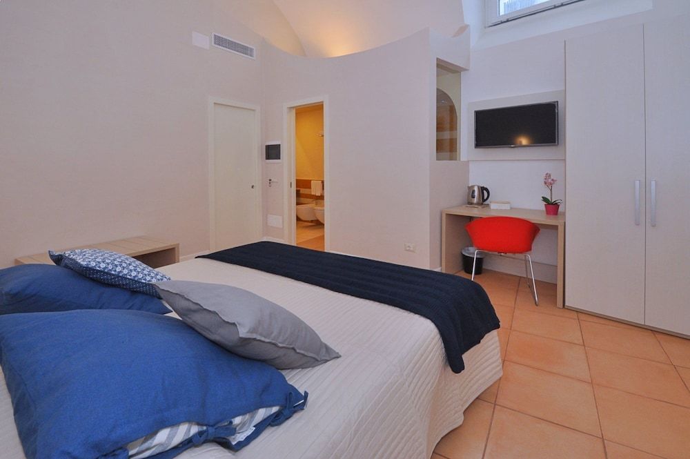 Casa Mao Superior Triple Room 4