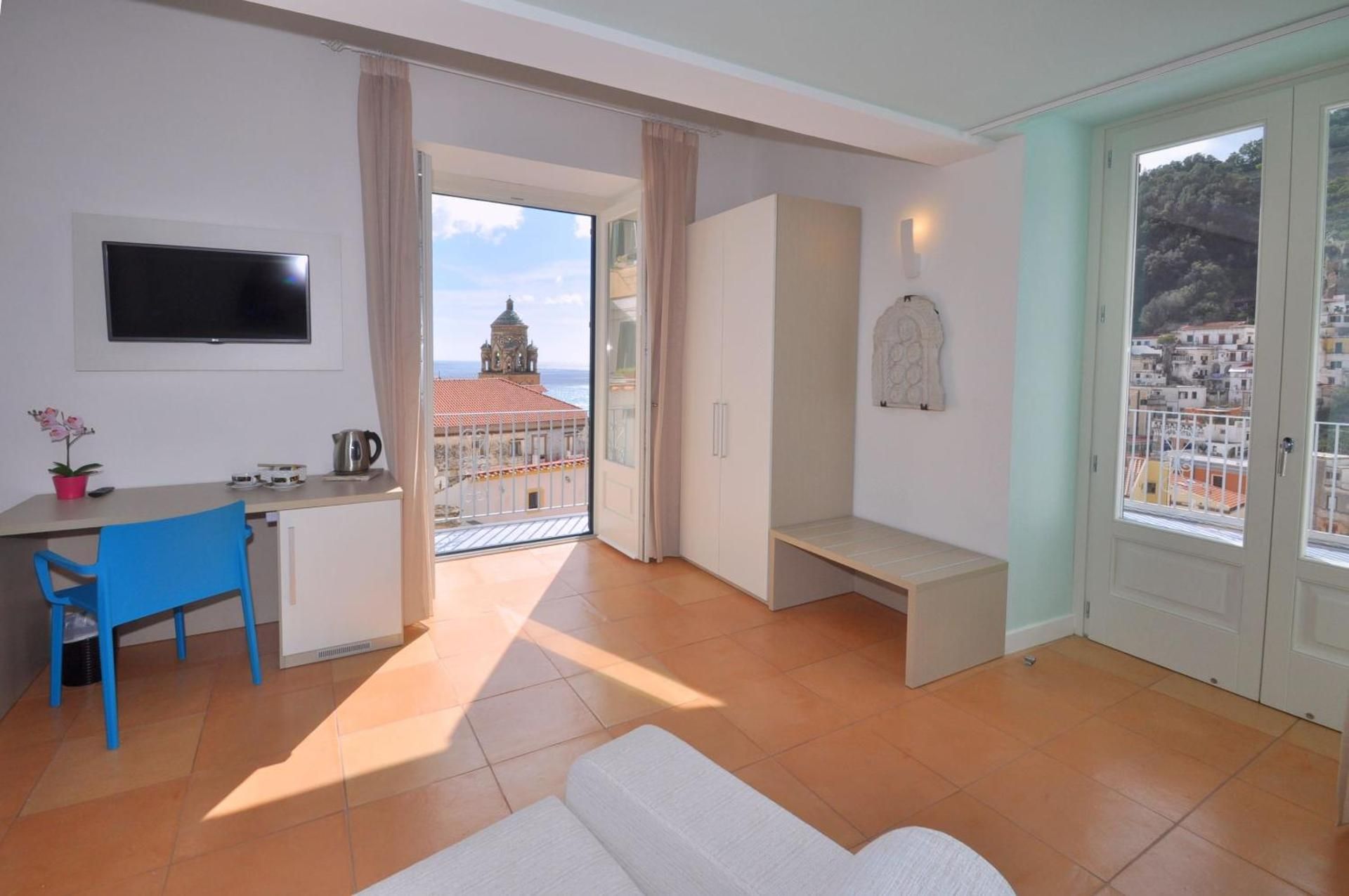 Suite with Sea View