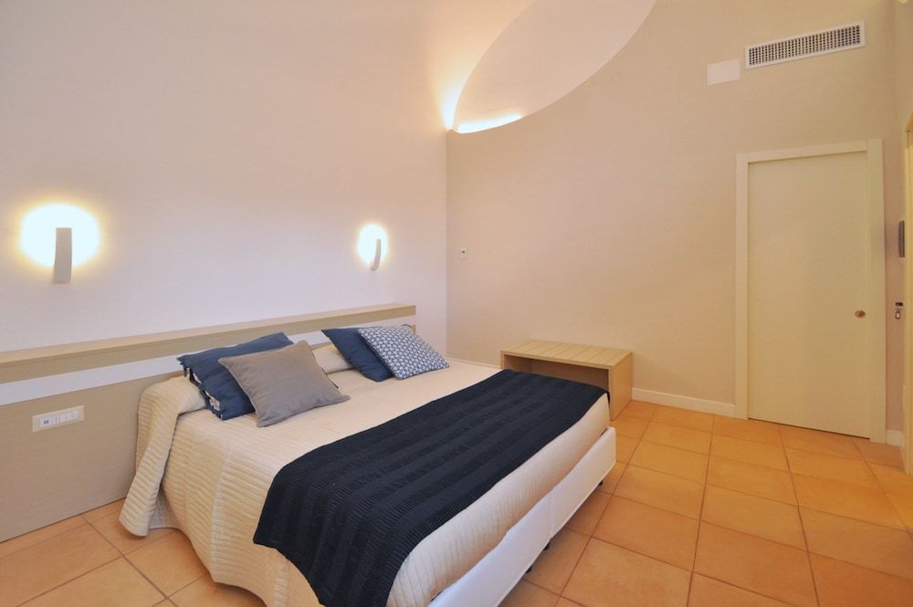 Casa Mao Superior Triple Room 3